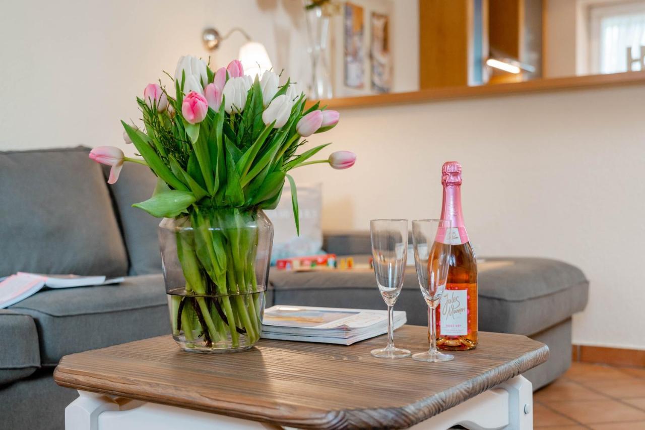 Godewind Ebenerdig Apartment Westerland Bagian luar foto