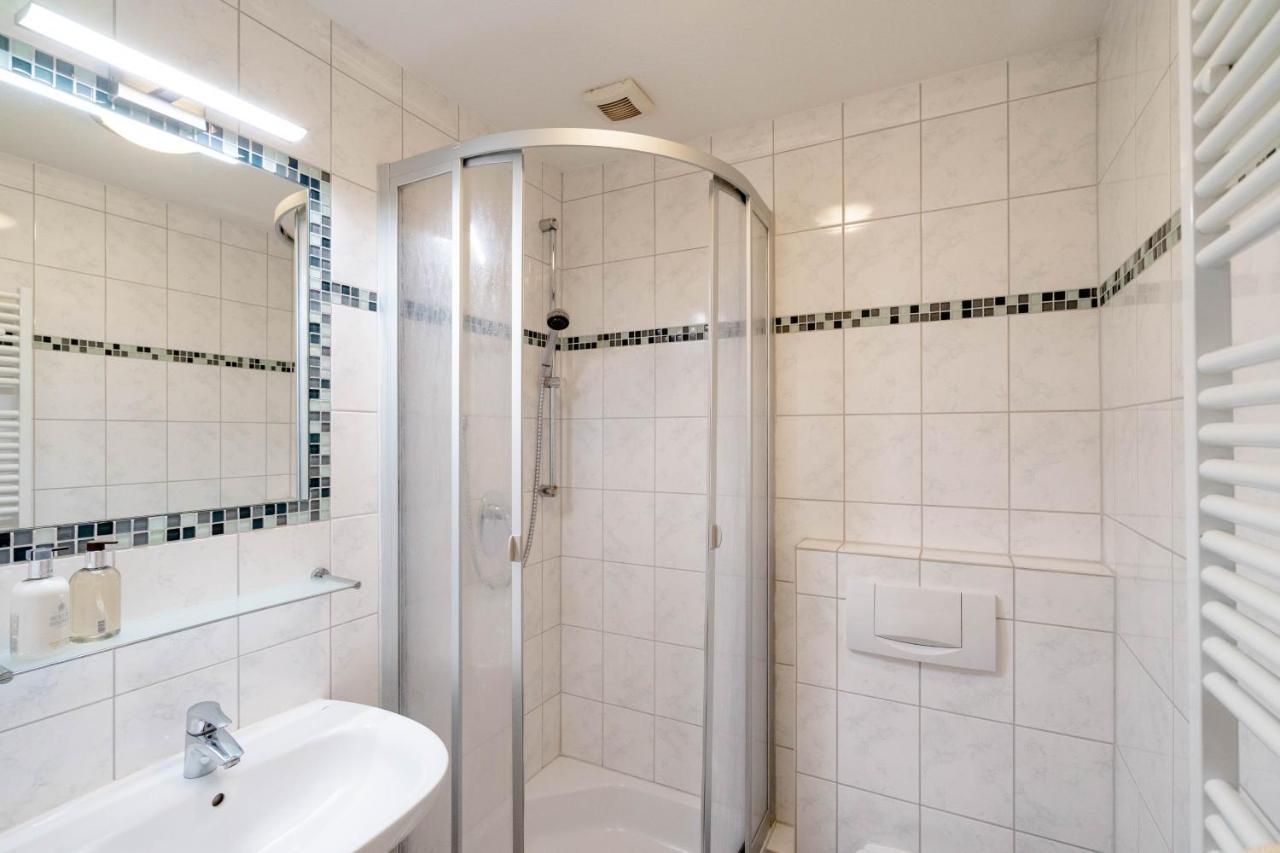 Godewind Ebenerdig Apartment Westerland Bagian luar foto