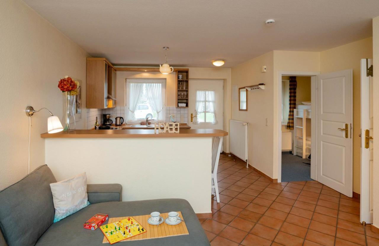 Godewind Ebenerdig Apartment Westerland Bagian luar foto
